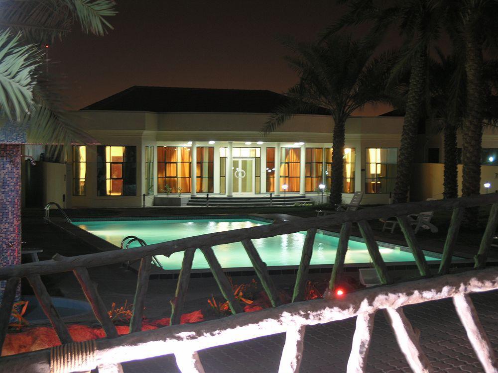Royal Residence Hotel Apartments Umm al-Quwain Exterior photo